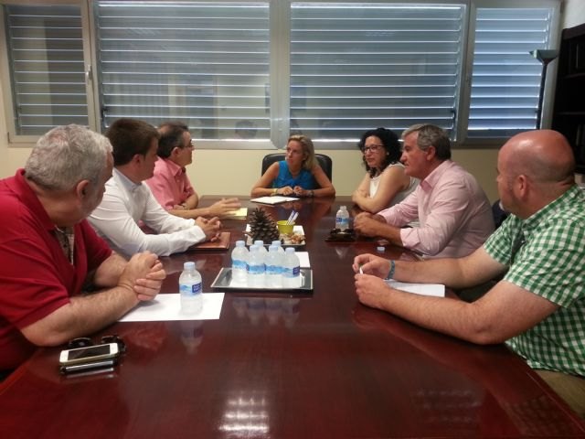 Martínez-Cachá anuncia la próxima  licitación de la redacción de los proyectos de optimización y modernización de la Comunidad de Regantes de Pliego